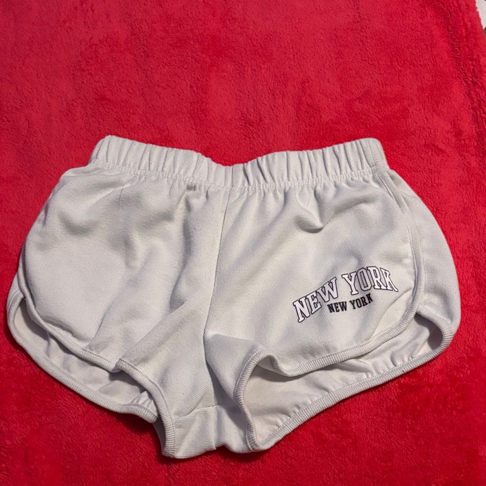 Forever 21 White New York Women's Shorts